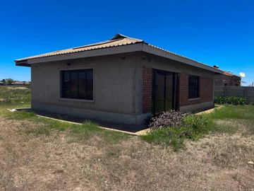 2 Bedroom House