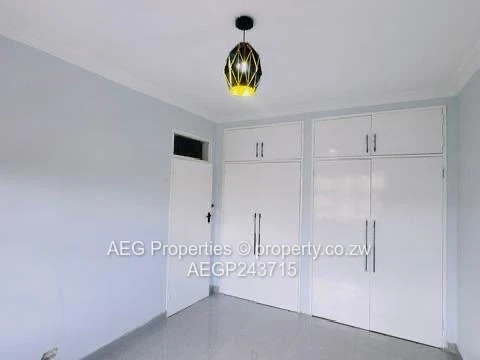 New Listing Avondale Duplex Apartment 