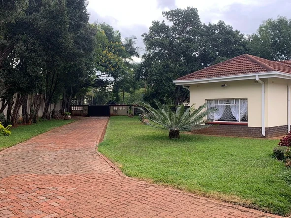 6 Bedroom House