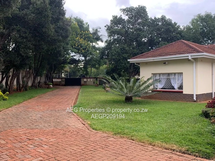 Luxury 6-Bedroom Furnished Rental Mansion with Pool in Mount Pleasant