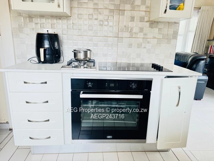 Avondale West House For Sale